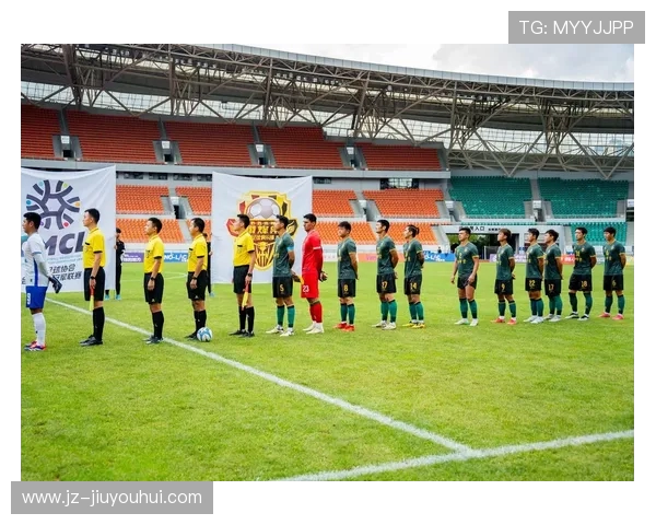 绿旗足球杯赛事盛况：精彩对决与团队拼搏展现足球魅力